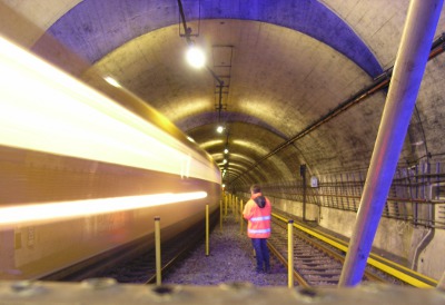 Messung im Tunnel der U3 in Berlin